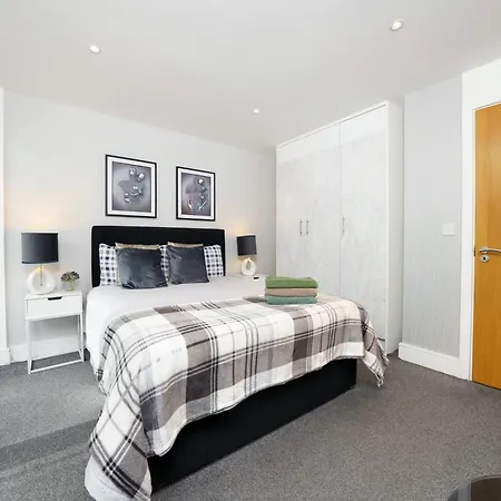 Cobalt Point 2 Apartment London Exterior photo
