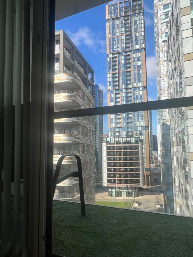 Cobalt Point 2 Apartment *